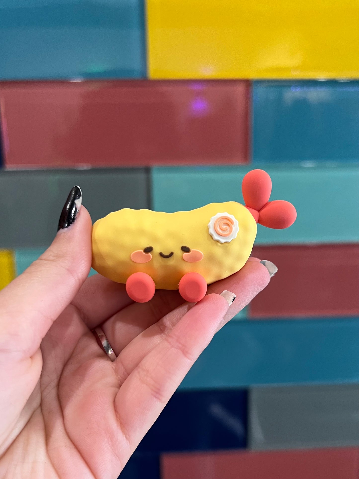 SMOKO TEMPURA SHRIMPIE BLIND BOX FIGURE