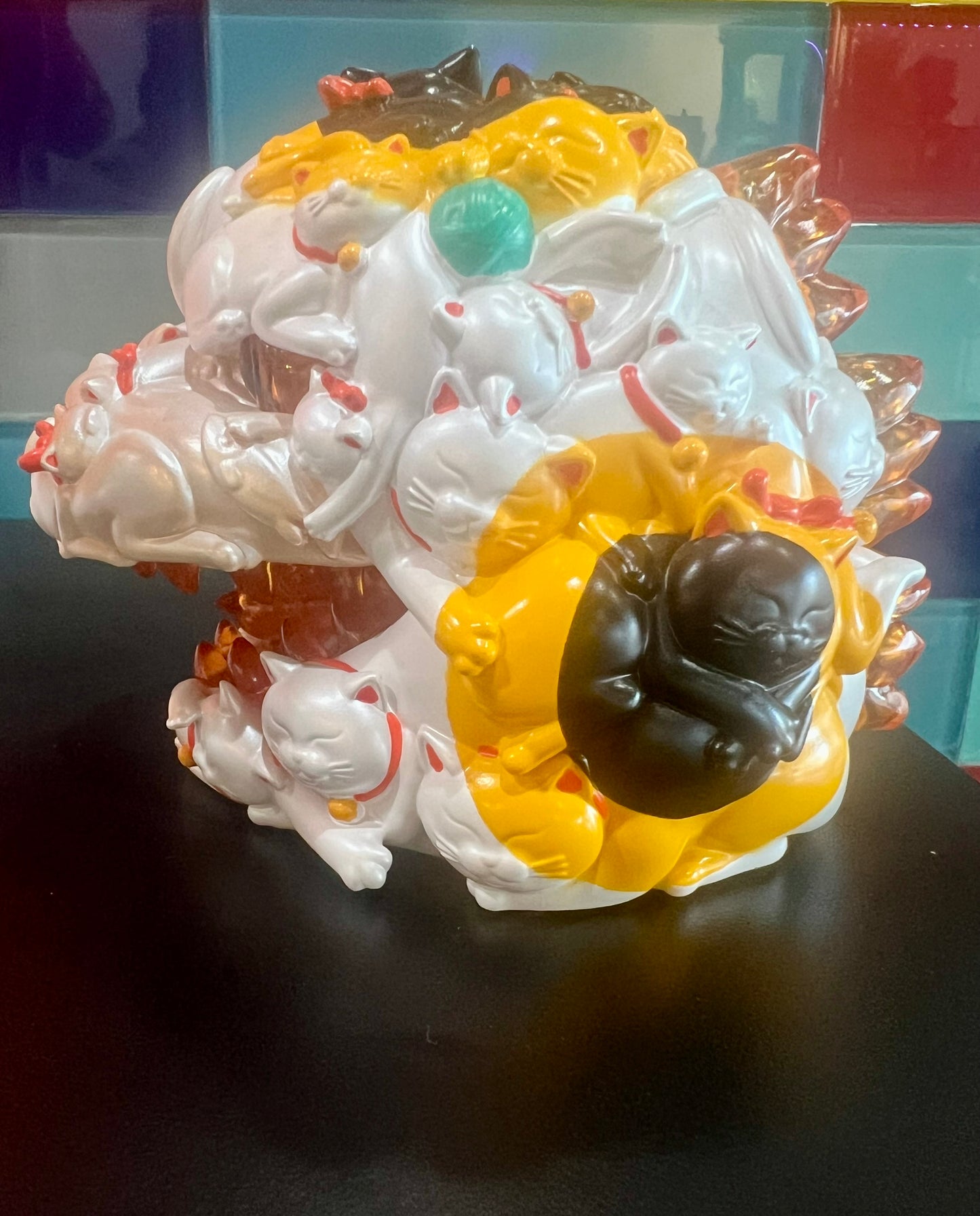 OFFART X Horiren Red Flame Hundred Cats Mini Bust Fortune White