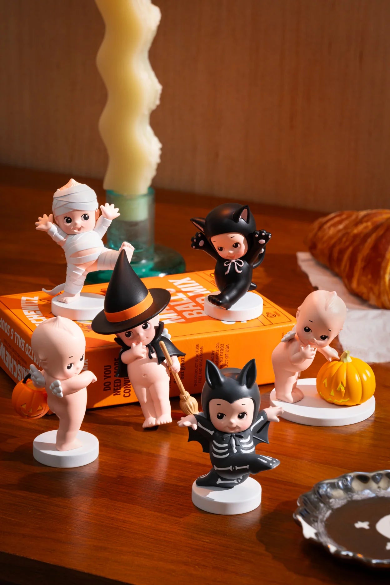 SMOKO KEWPIE HALLOWEEN BLIND BOX FIGURE