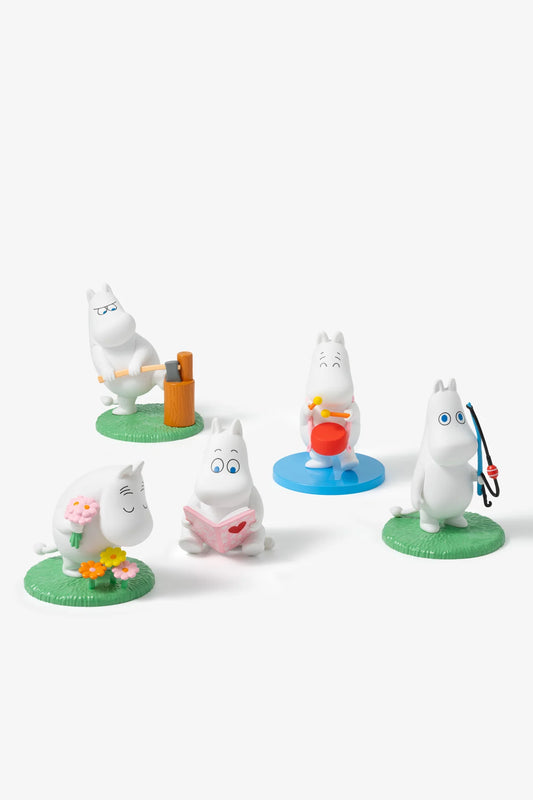 SMOKO MOOMIN DOING THINGS BLIND BOX FIGURE