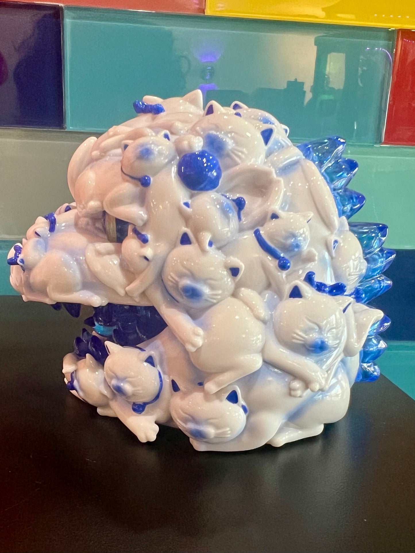 OFFART X Horiren Red Flame Hundred Cats Porcelain Mini Bust