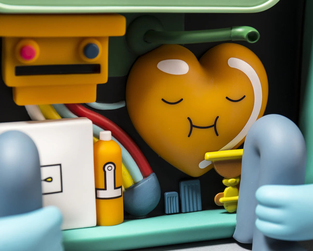BMO MEDIUM FIGURE